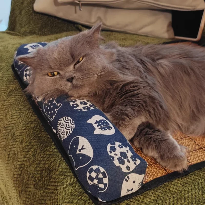 Woven Rattan Self-Cooling Mat for Dogs
